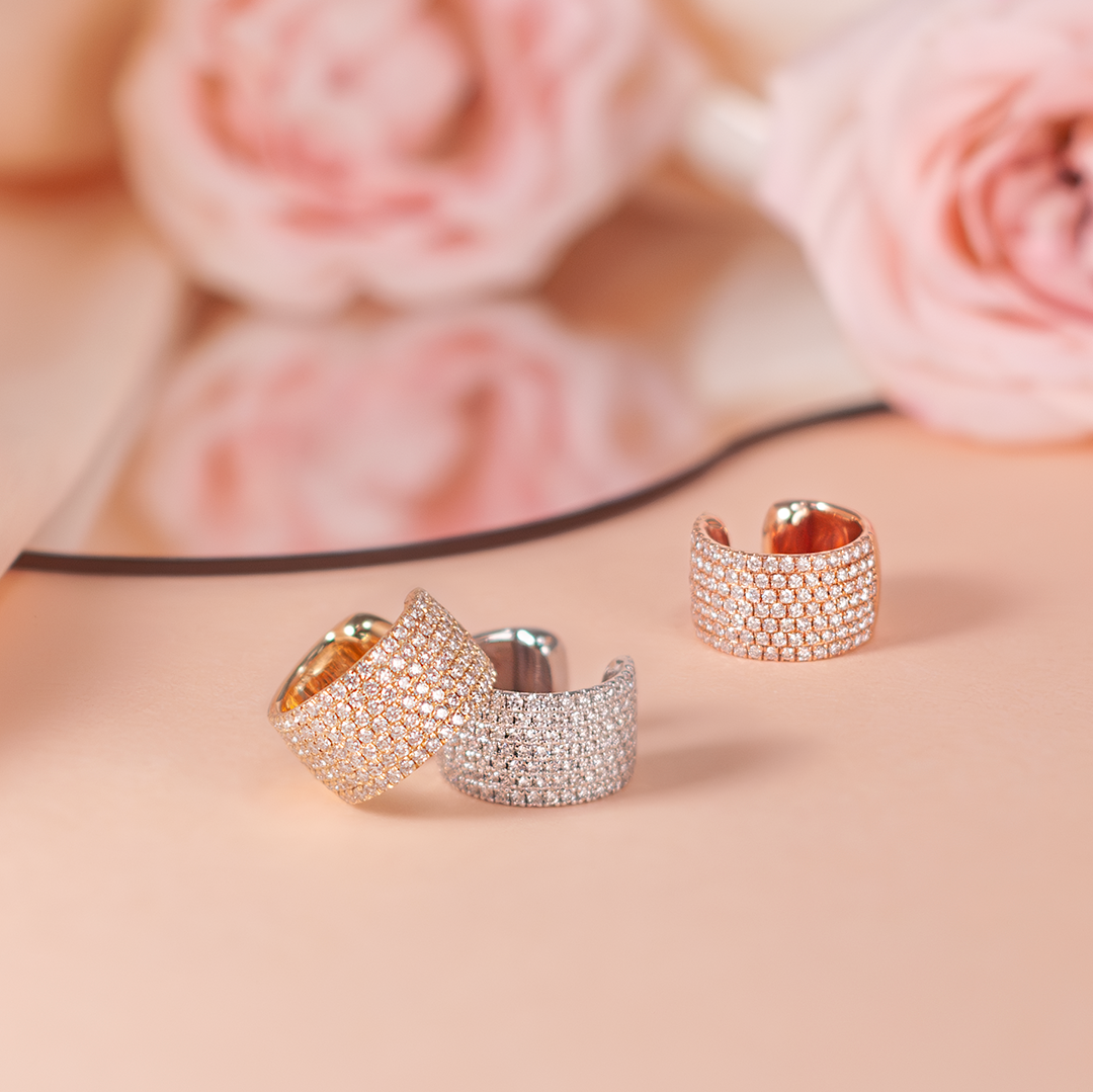 Pavé diamond ear cuff
